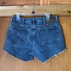 Wrangler distressed cut off blue jeans
